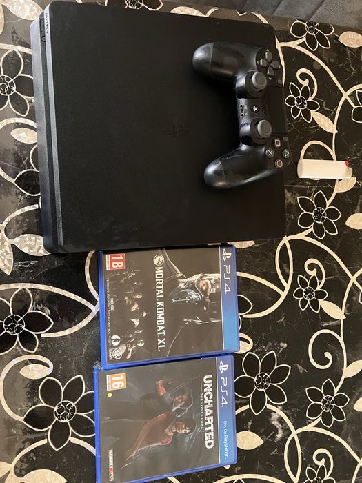 Ps 4 de 500 GB  ca nou.