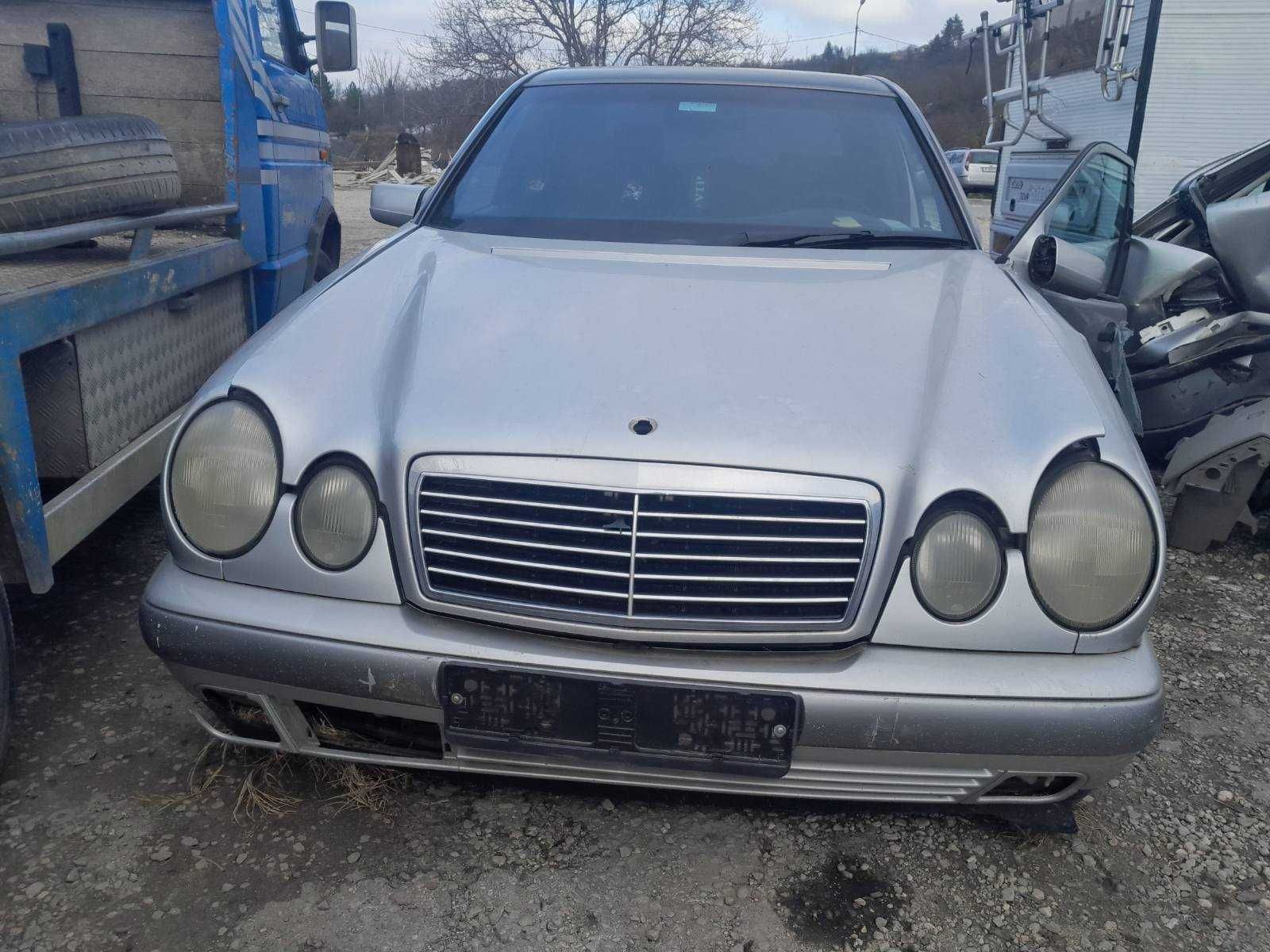 Mercedes E220, 2.2 d, 97 г на части