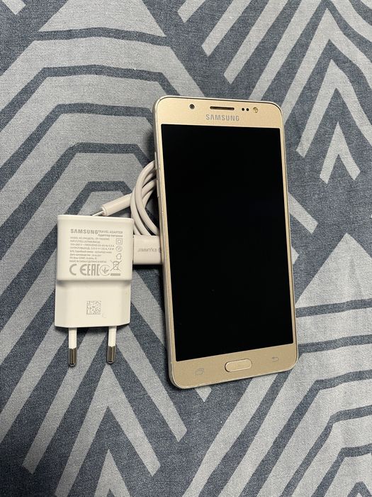 Samsung Galaxy J5 (2016)