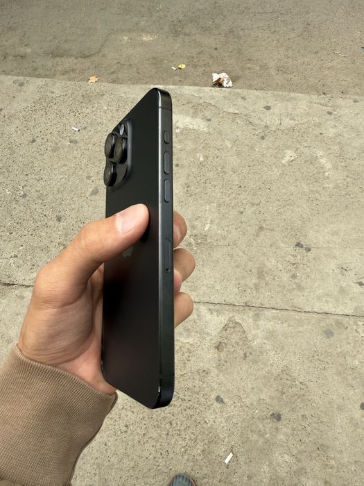 Продам IPhone 15 pro max