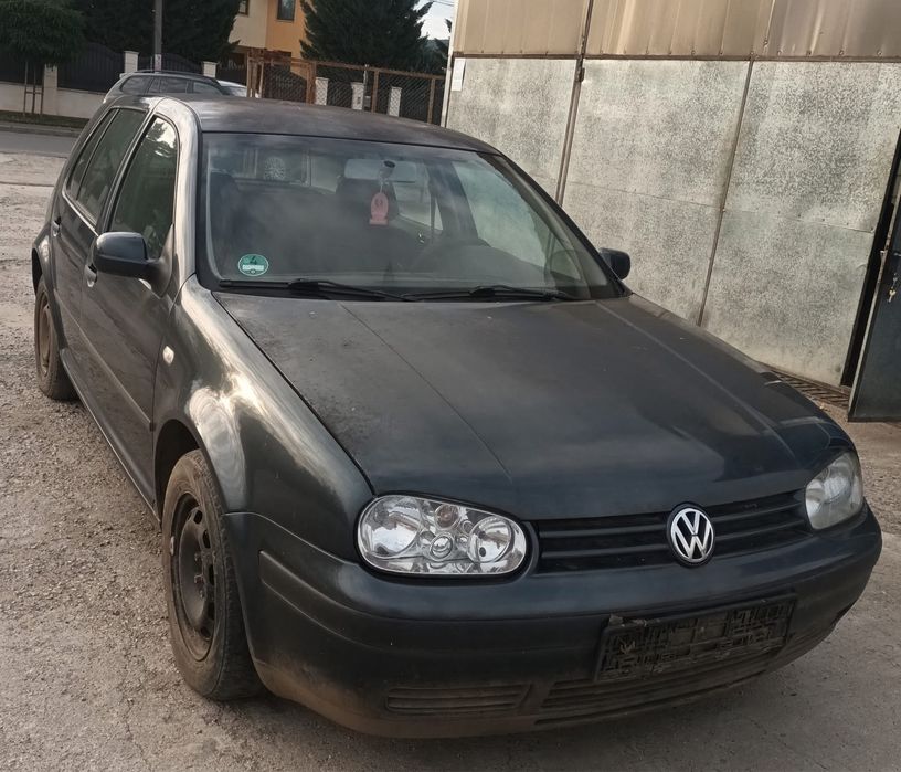 Dezmembrez vilkswagen golf 4 1.6 benzina, tip AUS