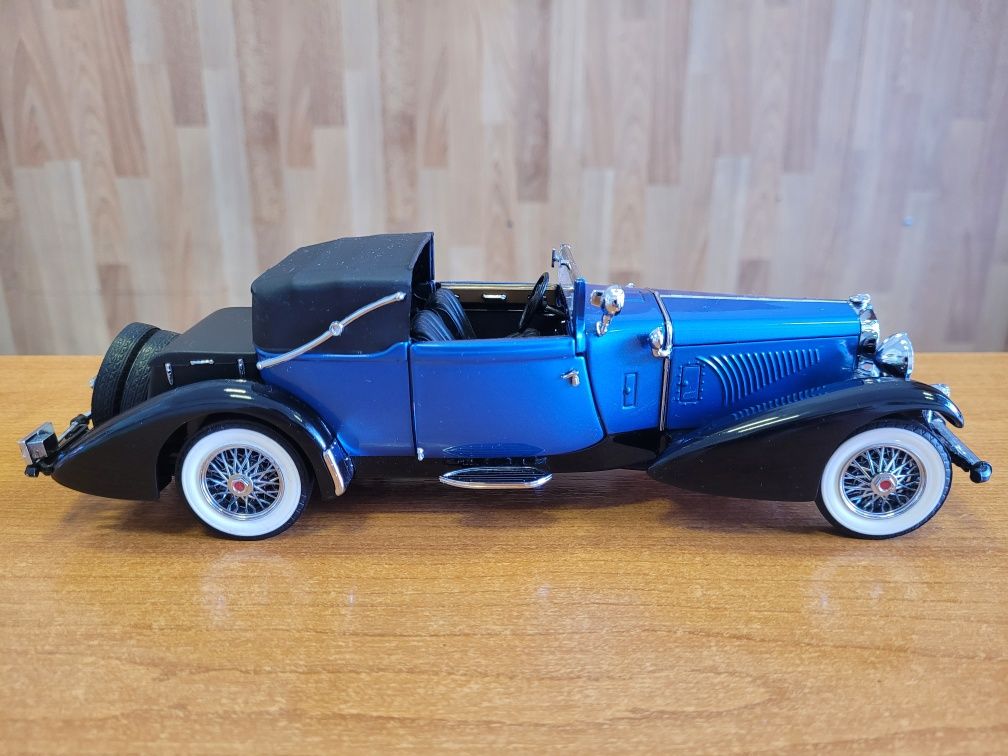 Колекционерска количка Franklin Mint 1/24 1933 Duesenberg J Victoria