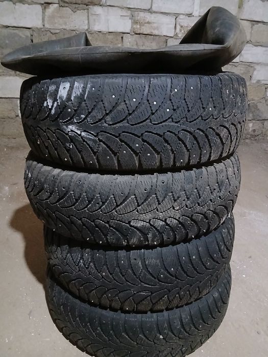 Қысқы дөңгелек сатылады.