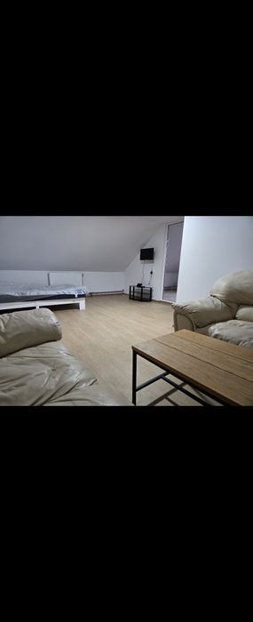 Inchiriez apartament 3 camere in aiudul de sus