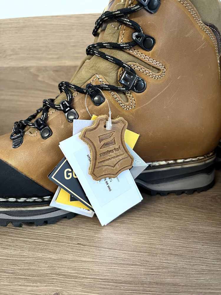 Bocanci Zamberlan Goretex 1025 Tofane NW GTR RR Woman, Nr. 38 - Noi!