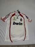 Tricou Milan 2007 alb finala champions league cu badgeuri fotbal