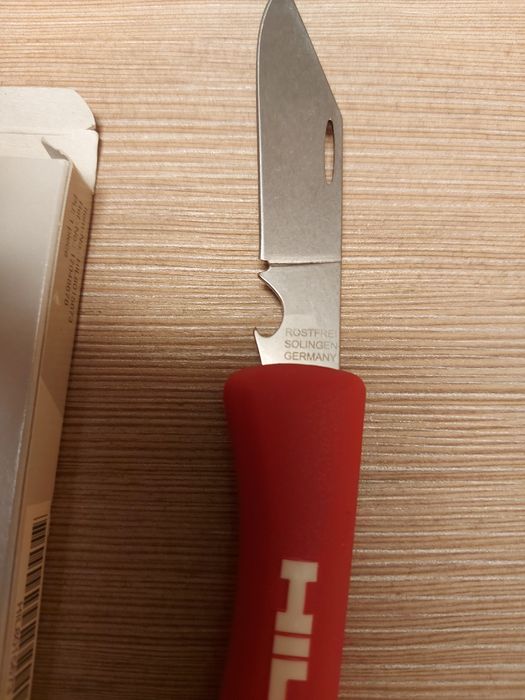 Чисто Ново джобно ножче Hilti на Solingen