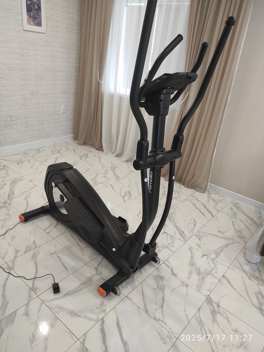 Продам тренажер эллипсоид