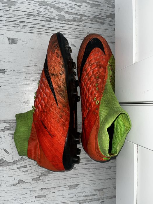 Бутонки nike hypervenom