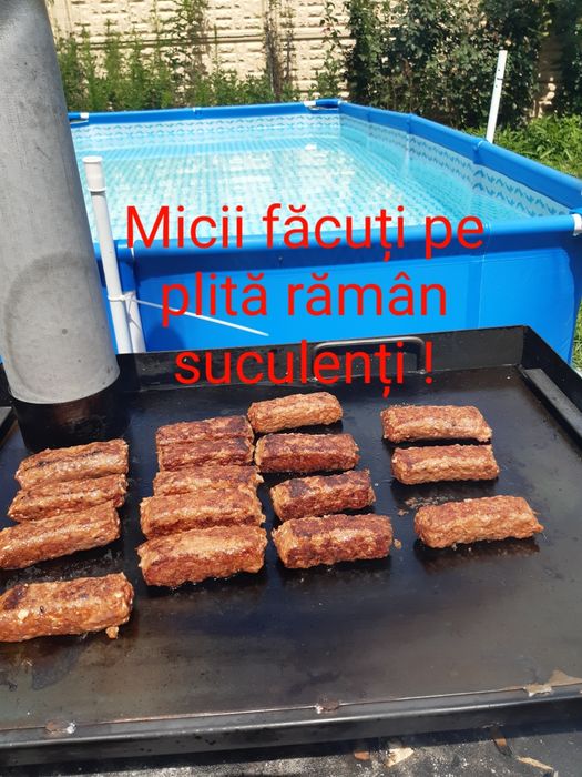 Fantasticul grătar cu plită și burlan! Grill/extensie ceaun opționale.