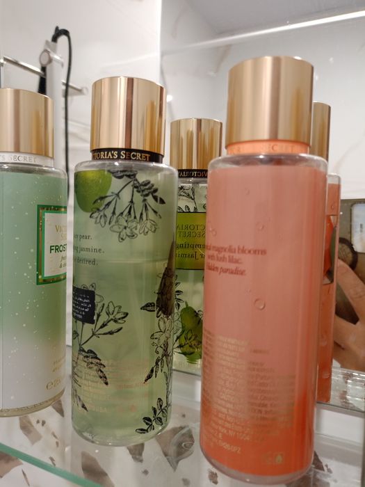 Victoria's secret body mists