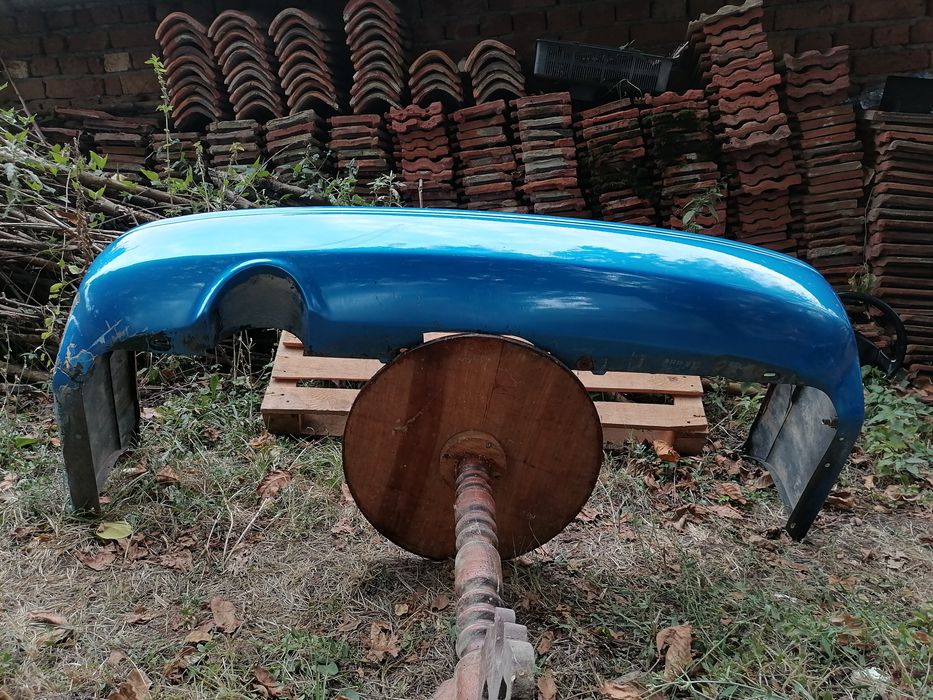 Субару легаси В12 на части