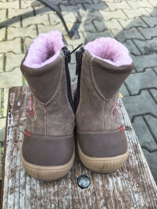 Cizme mărime 20 Noi