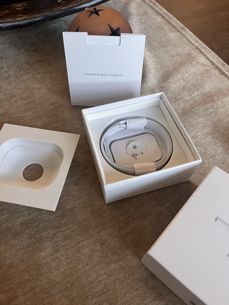 Продавам слушалки AirPods Pro