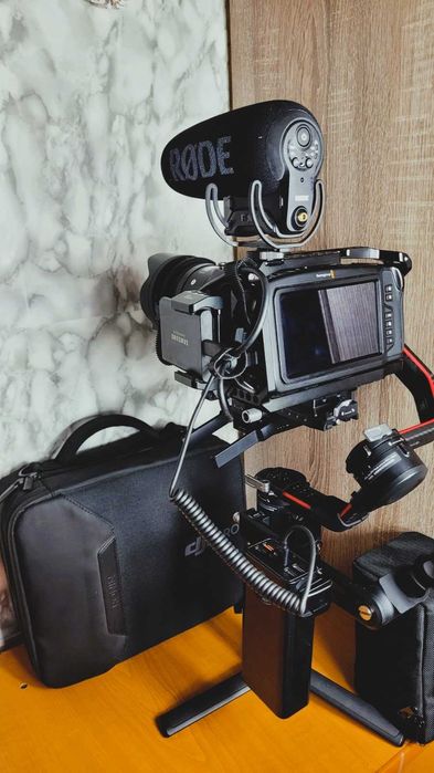 Camera Blackmagic Pocket Cinema Camera 6k+Gimbal DJI RS2 Pro+MulteAlte
