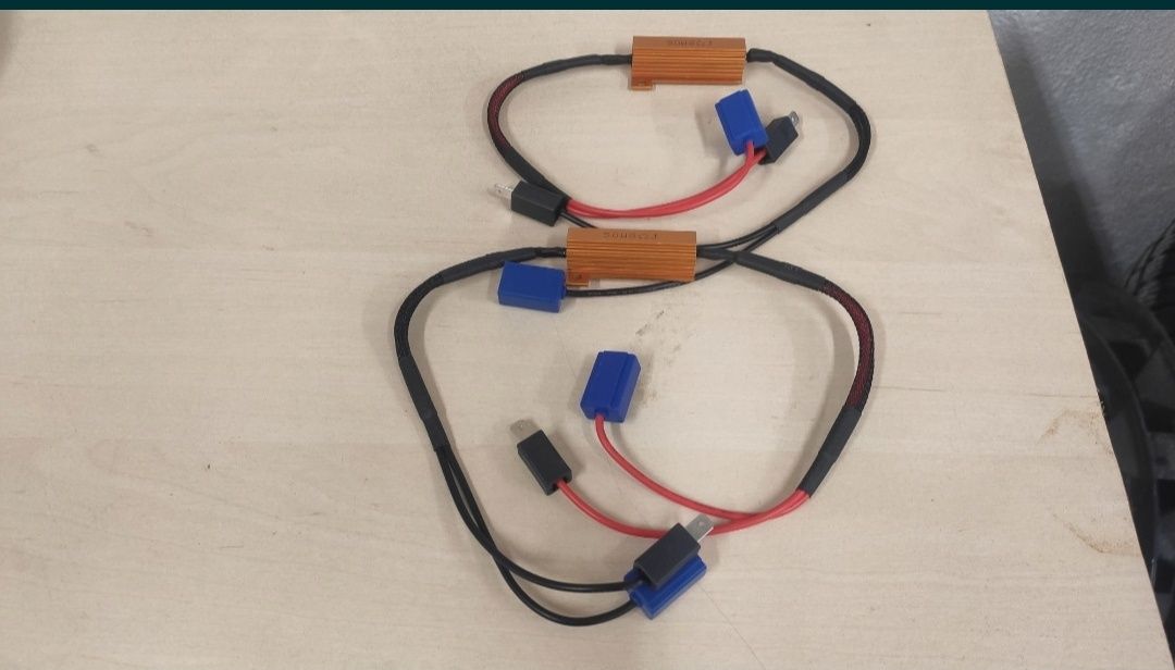 LED крушки H1, и canbus за H1