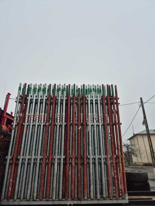 Inchiriem schela metalica