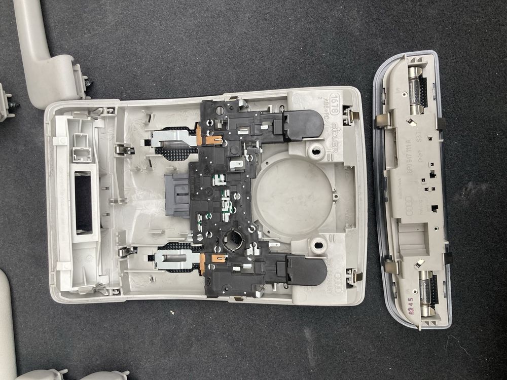 Плафон Дръжки Audi A3 8P 4/5 Врати