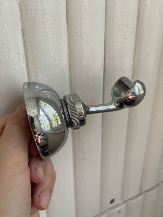 Хромированный настенный держатель для душа на стене