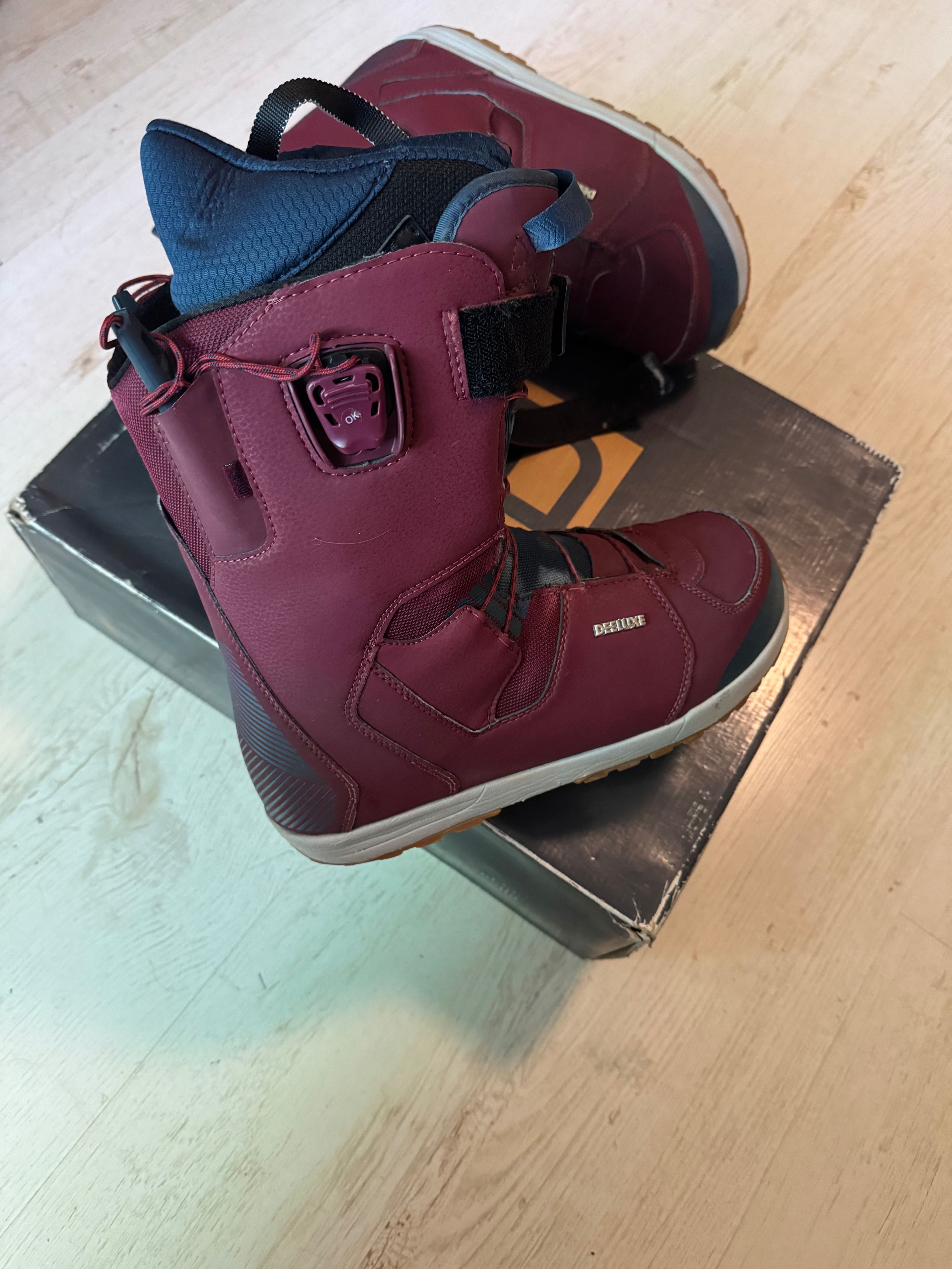 Boots Snowboard Deeluxe Deemon TF - Burgundy, mărimea EU 45!