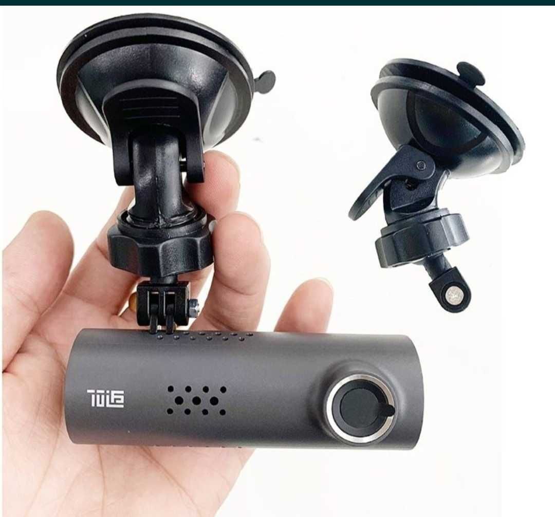 Suport cameră Xiaomi 70mai cu ventuză – fixare sigură și stabilă