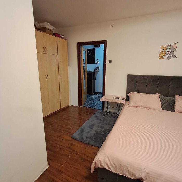 Vand garsoniera Bucuresti