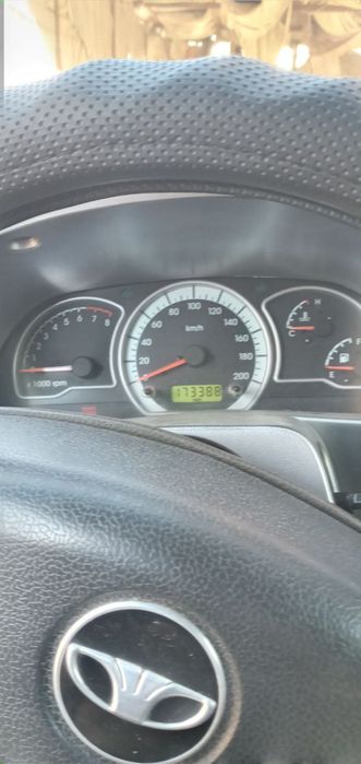 Nexia 2 gebrit srochni sotiladi.