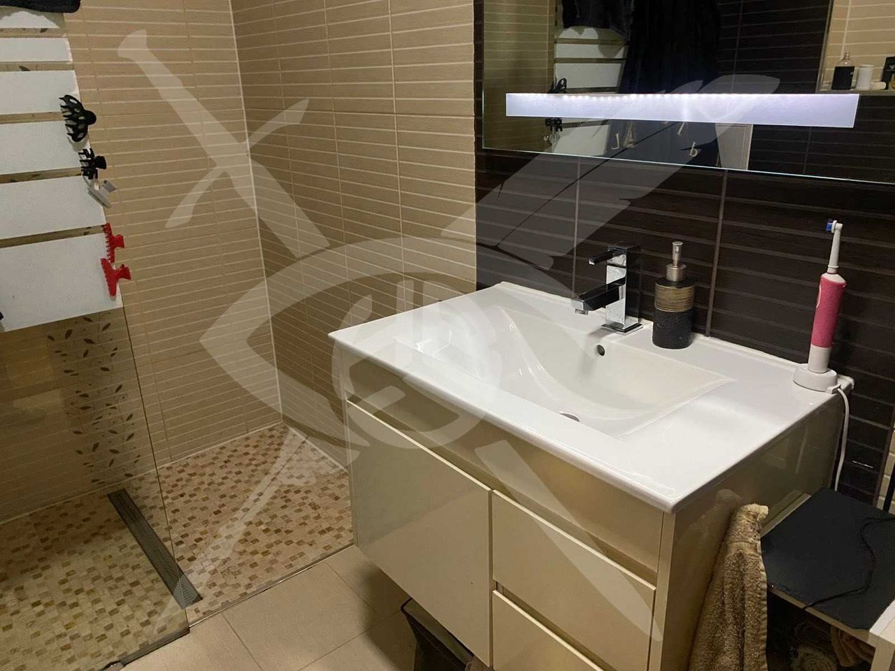Продава се Двустаен апартамент в Бургас, Сарафово - 57 кв.м за 2193 €/кв.м - Снимка #5
