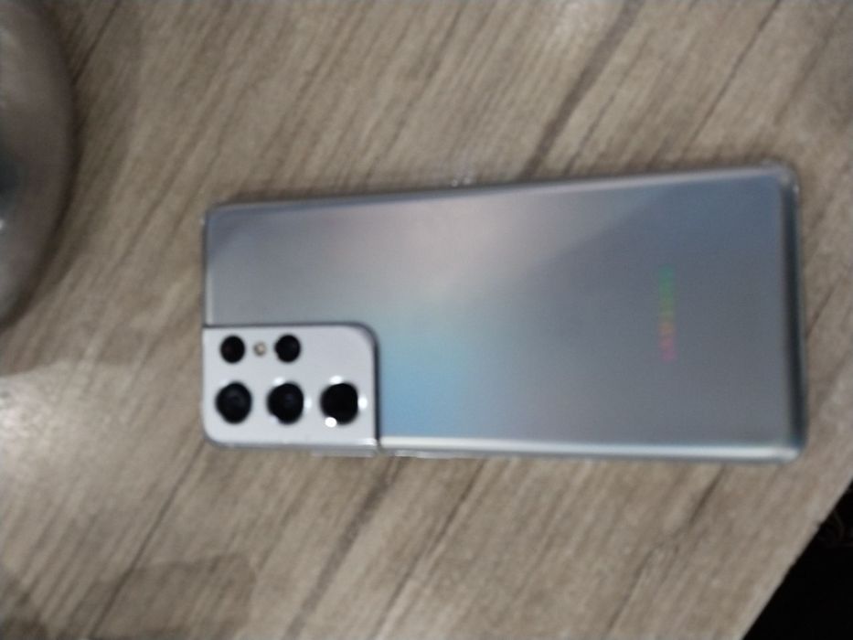 S21 ultra 5G ekrandan boshqa ayibi yo