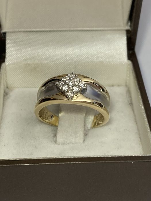 Inel aur cu diamante 0.25ct