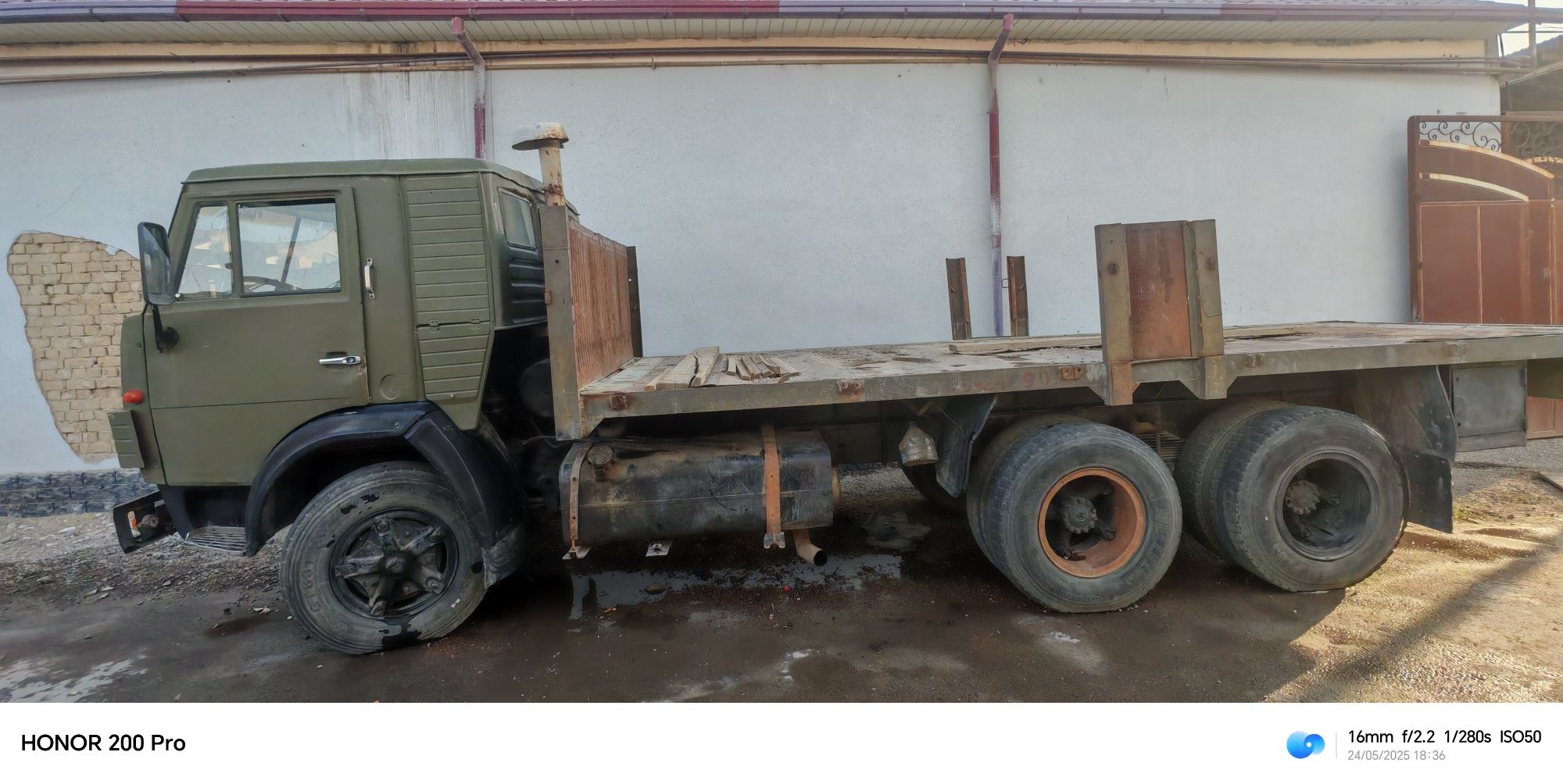 Kamaz 53212 yaxshi xolatda