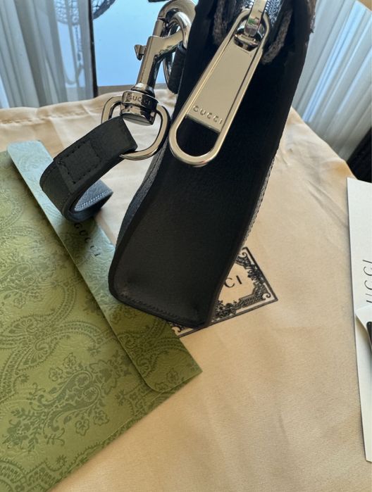 Guc**i ophidia мъжки клъч чанта