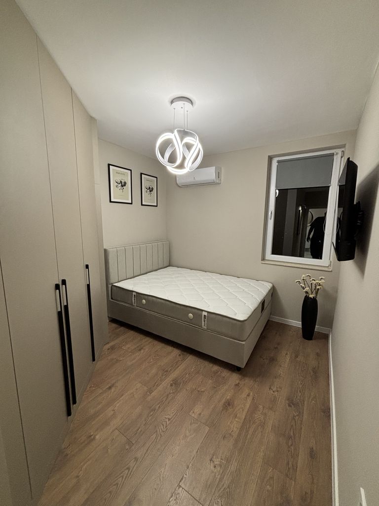 Продава се Тристаен апартамент в Пловдив, Тракия - 106 кв.м за 1595 €/кв.м - Снимка #8