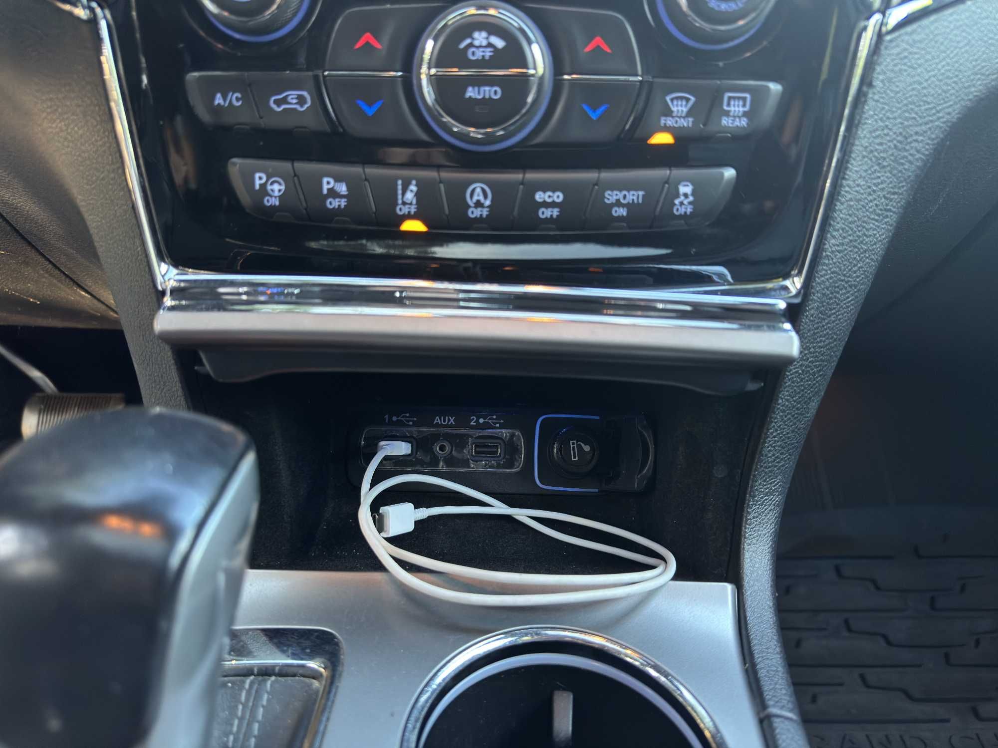 Jeep Grand Cherokee 2019, 3.0 дизел, 250кс
