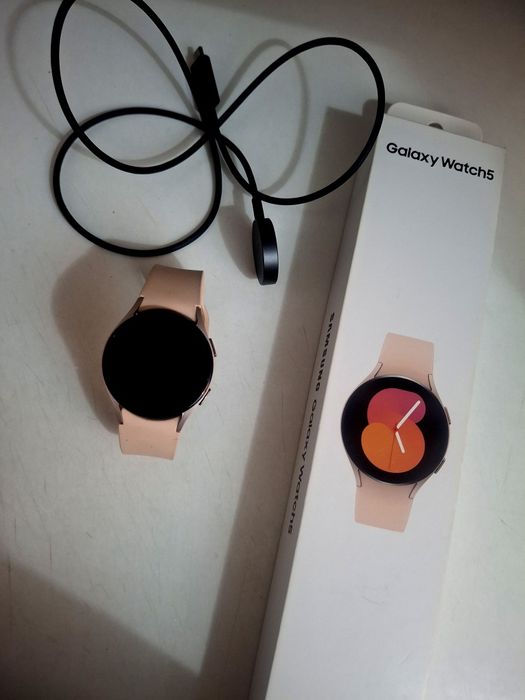 Vând Samsung Watch 5, Pink Gold