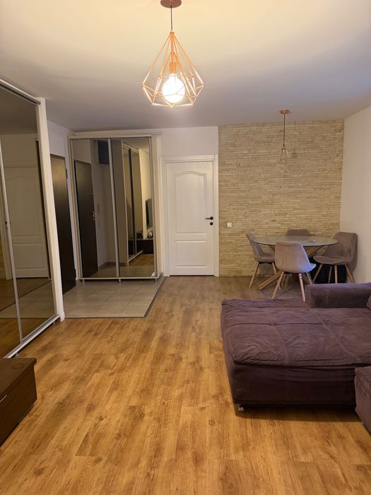 Apartament de inchiriat