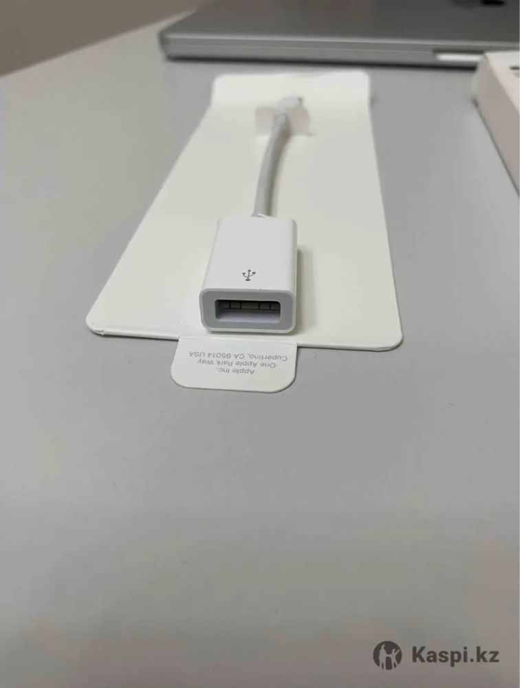 Apple adapter Type-C to USB