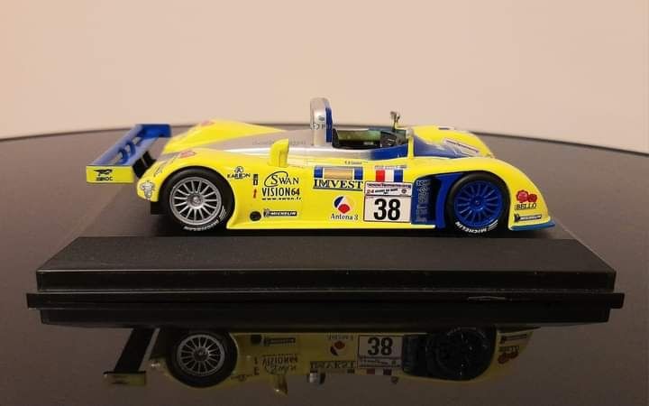 Reynard 2KQ #38 Deletraz/Fabre/Gene-24h du Mans 2001 1:43 Ixo/Altaya