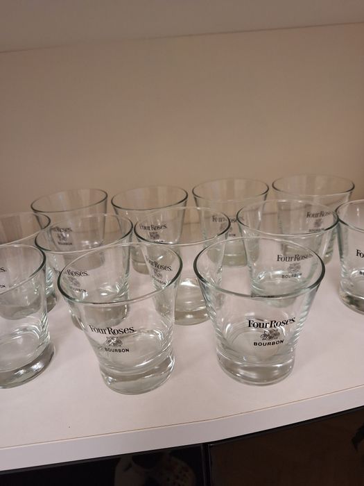 Оригинални чаши за уиски