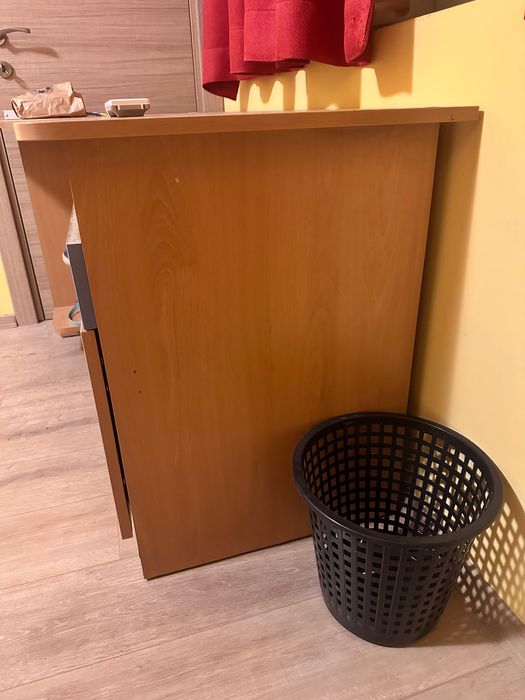 Продава се офис БЮРО