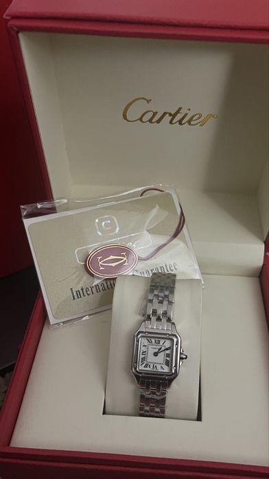 часовник Panthère de Cartier