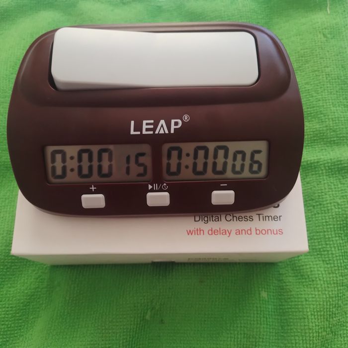 Timer digital pentru sah