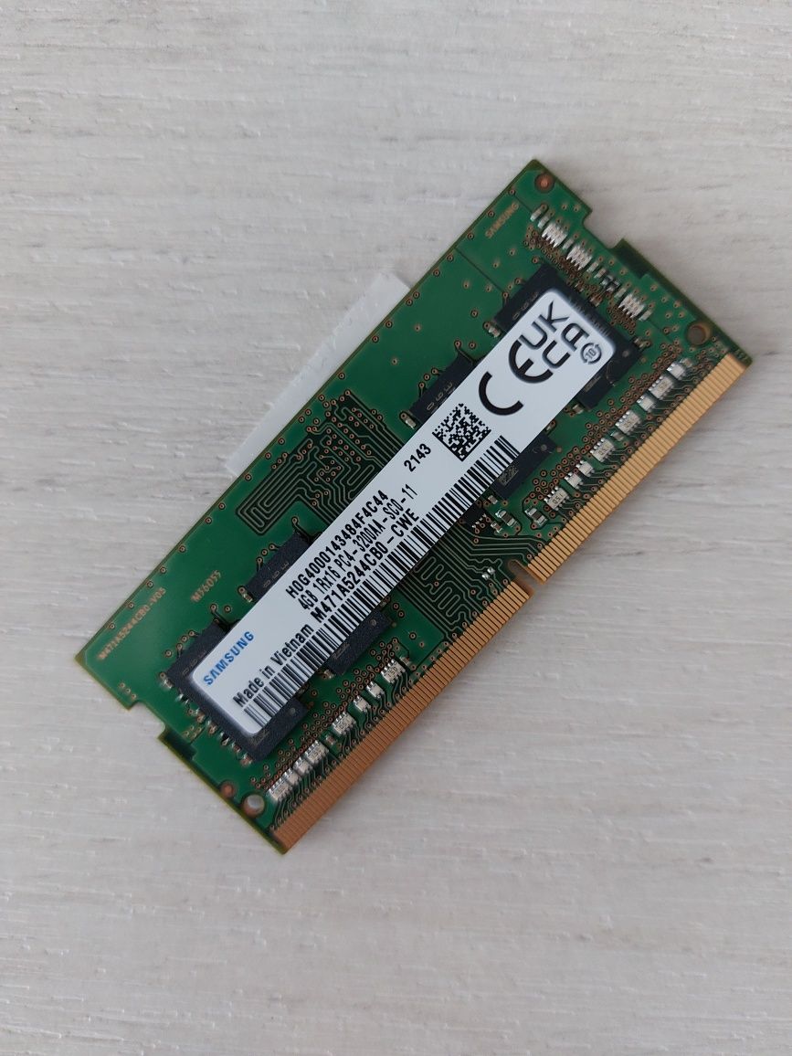 2 броя RAM памети Samsung 4gb, DDR4