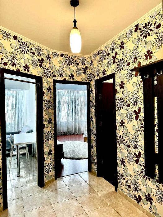 Дава се под наем Двустаен апартамент в София, Толстой - 45 кв.м за 348.84 € - Снимка #2