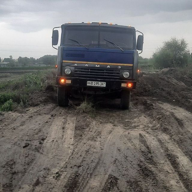 1983 yil kamaz metan gaz