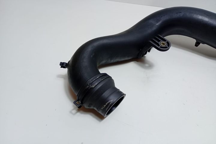 Furtun intercooler  1K0129654K Volkswagen VW Jetta  seria