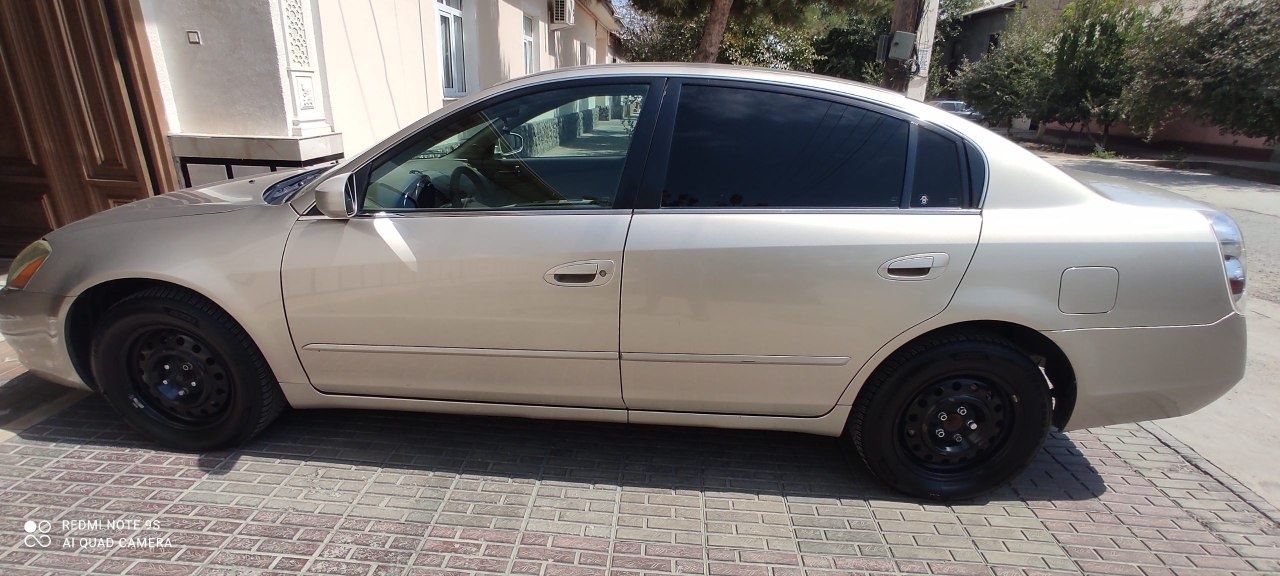 Nissan altima tozza