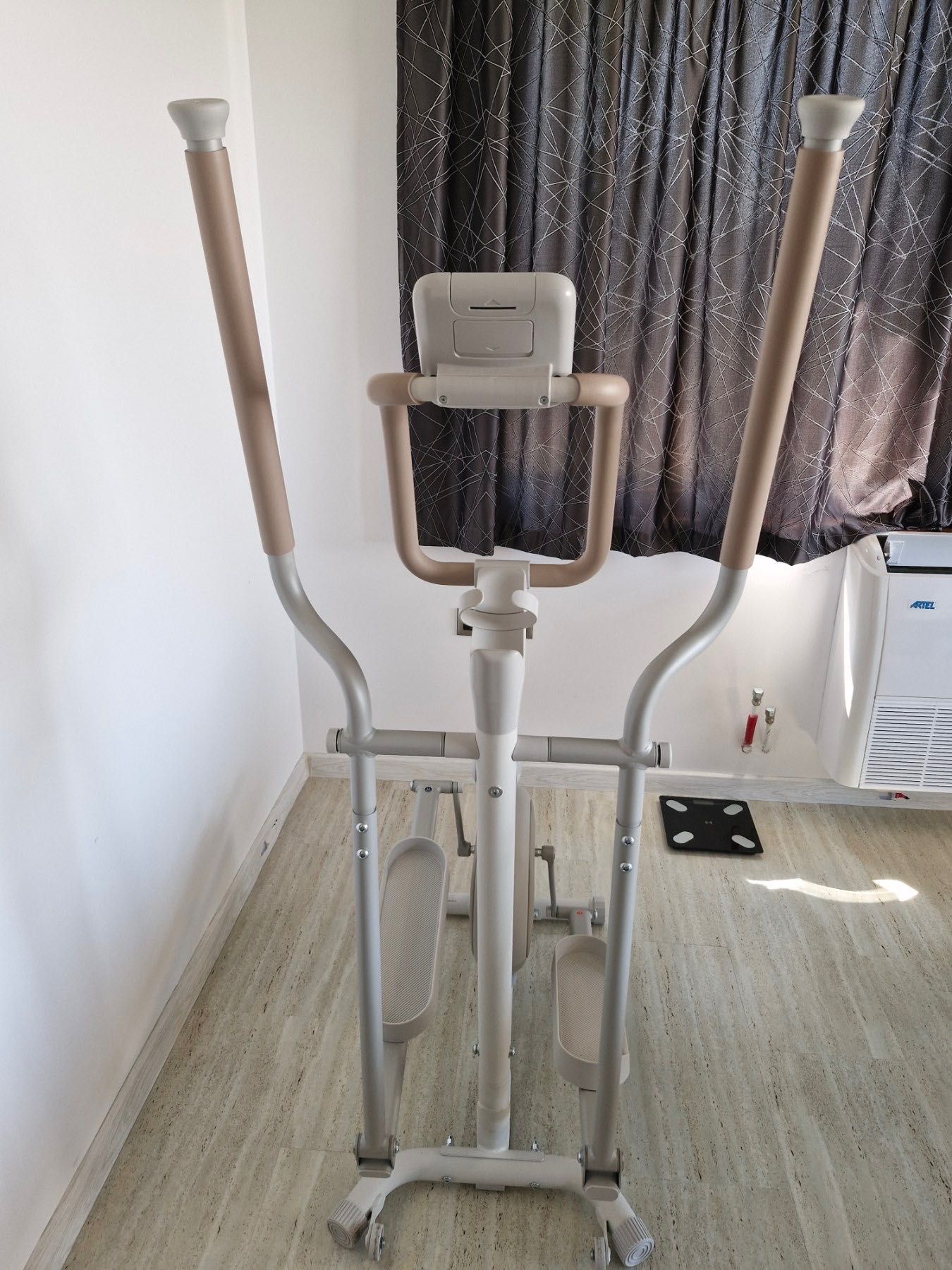 КРОСТРЕНАЖОР Initial Elliptical 100
