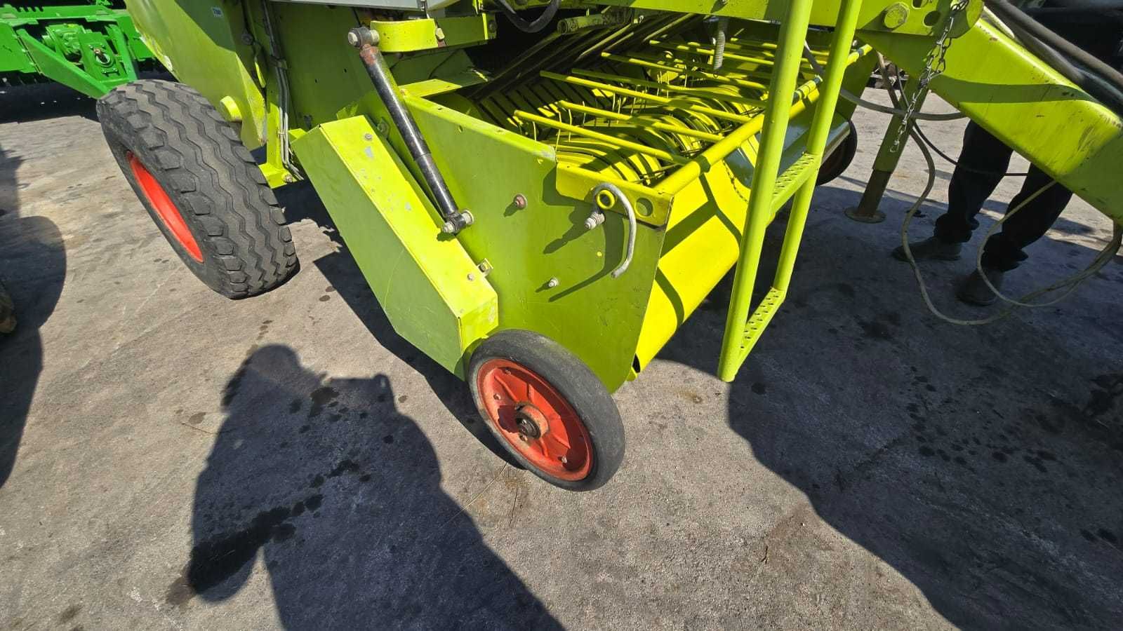 Пресс-подборщик Claas Rollant Клаас в наличии с Европы б/у
