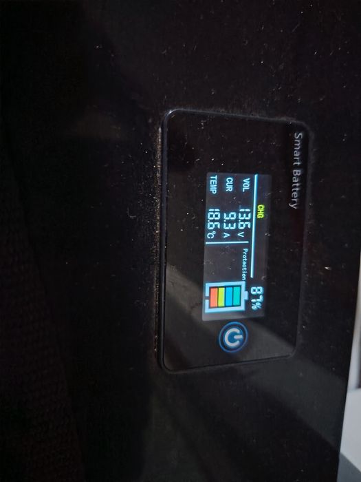 Invertor hibrid solar 12 v +baterie smart  litiu 100 a